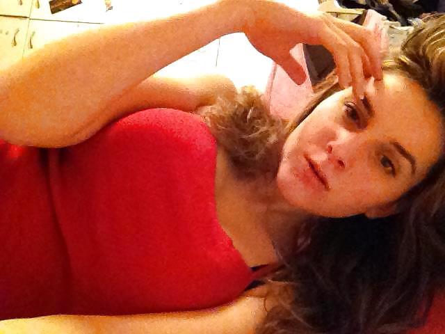 10P Giulia - Webcam Tease 