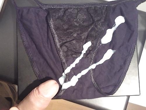 7P Cum on thong