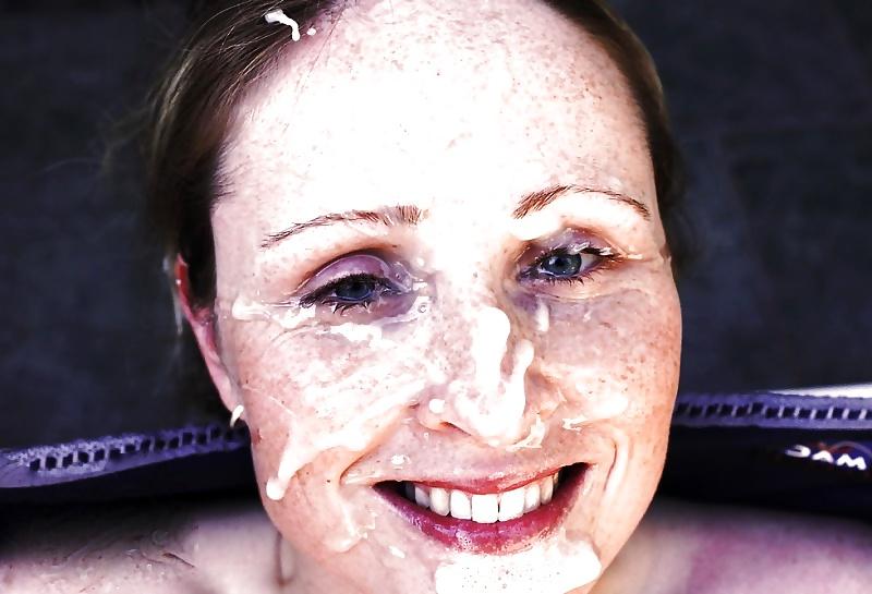 25P Smiling group facials 19