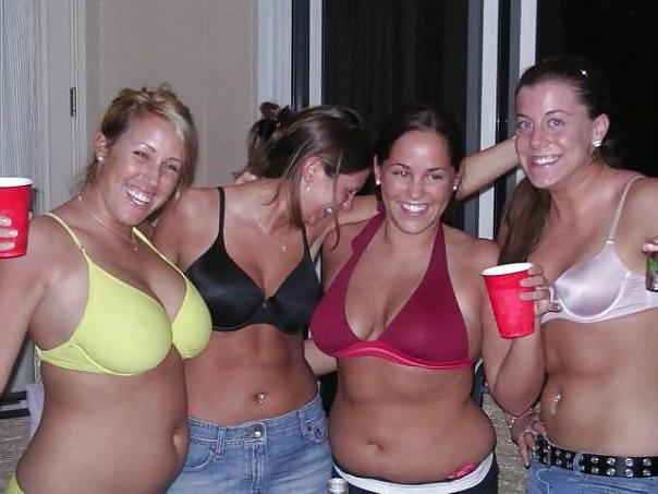 25P Bra Babes 92