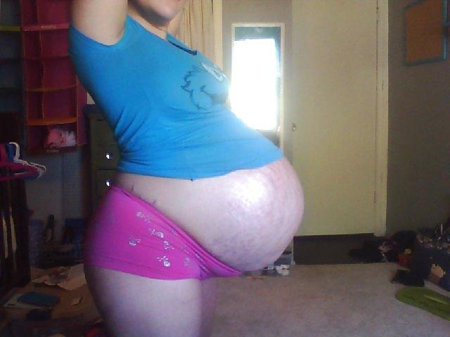 17P Pregnant set, twins