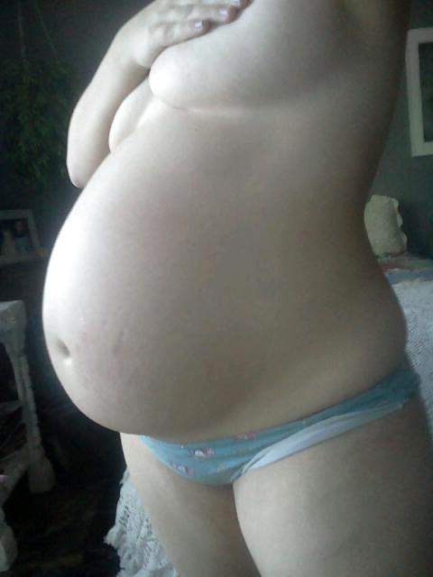 17P Pregnant set, twins