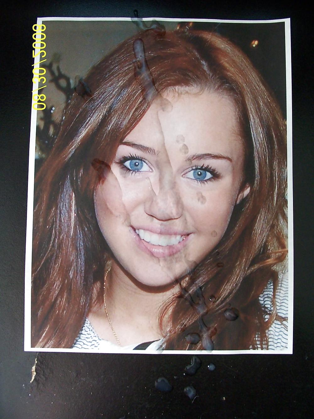 15P Cum on celeb
