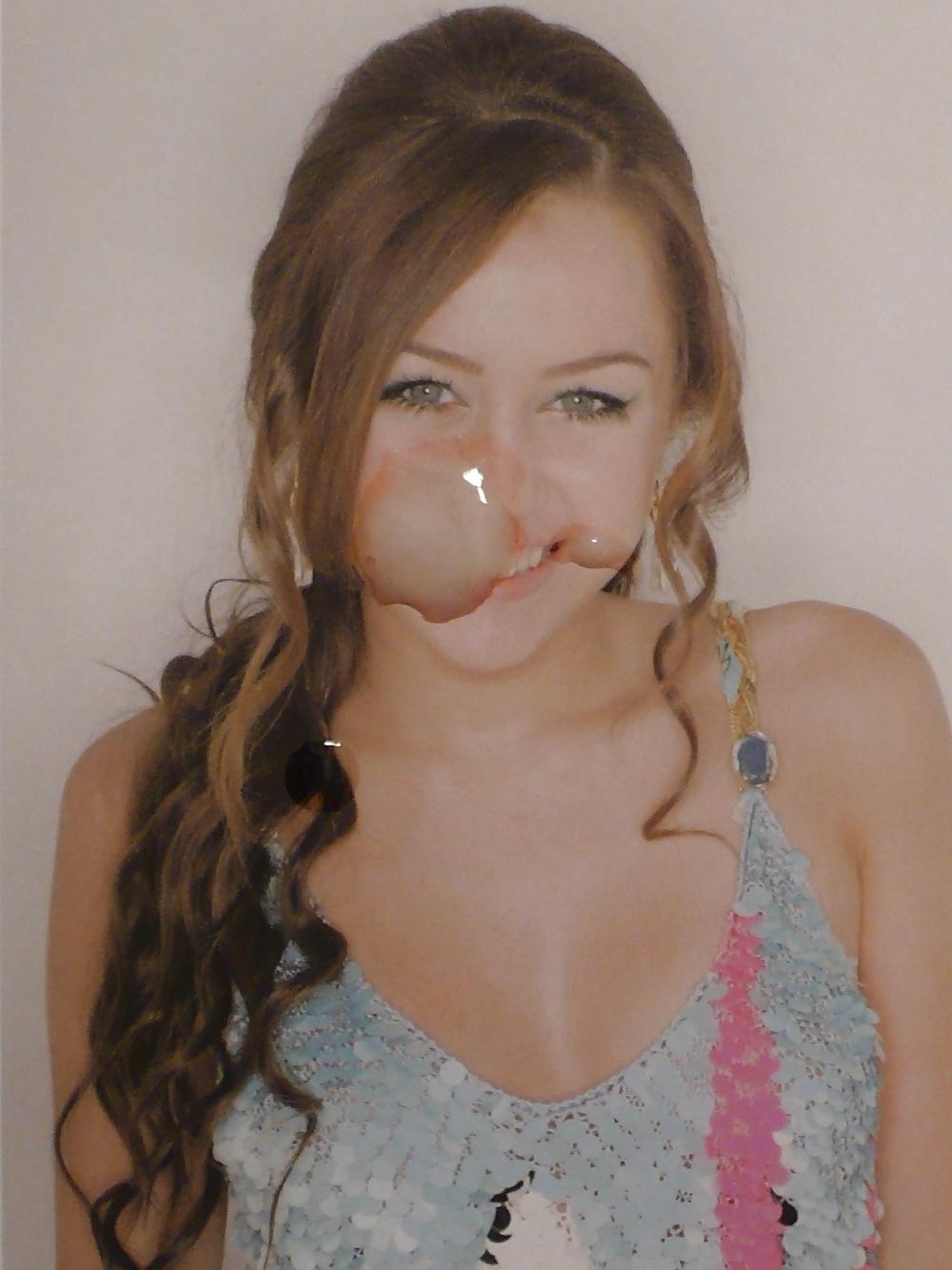 15P Cum on celeb