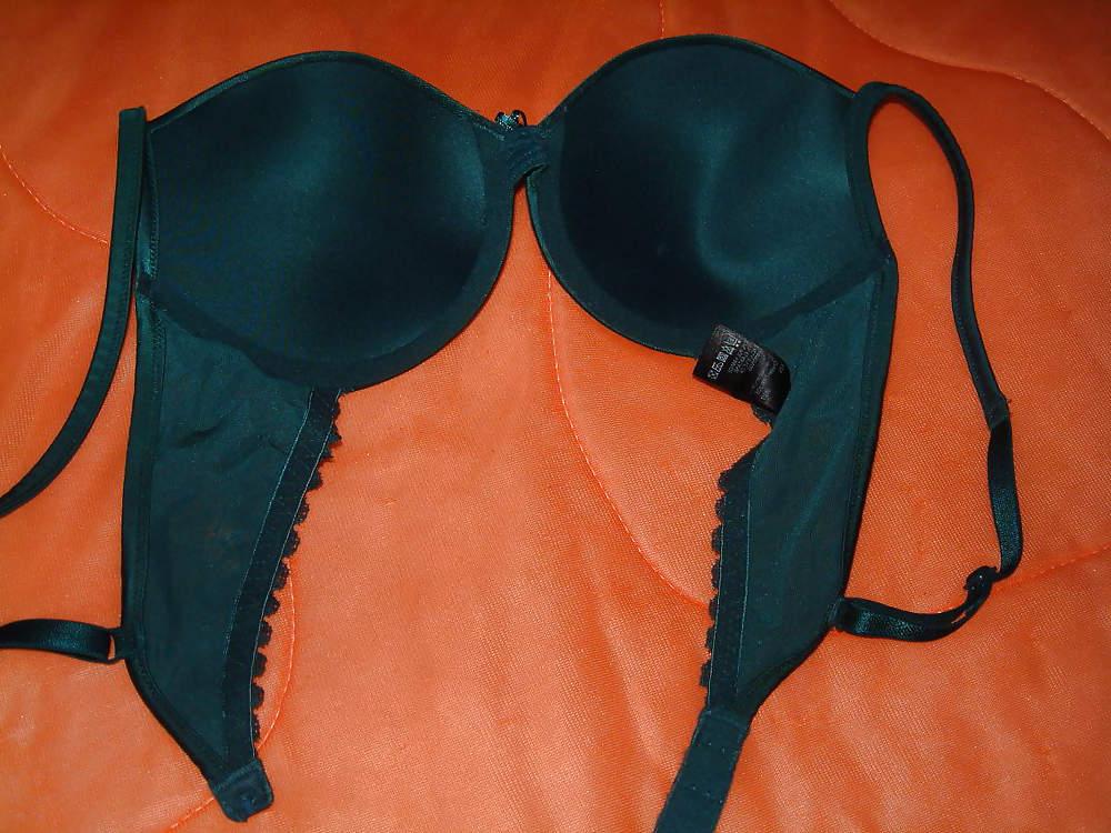 19P Green Satin Bra Cum 1