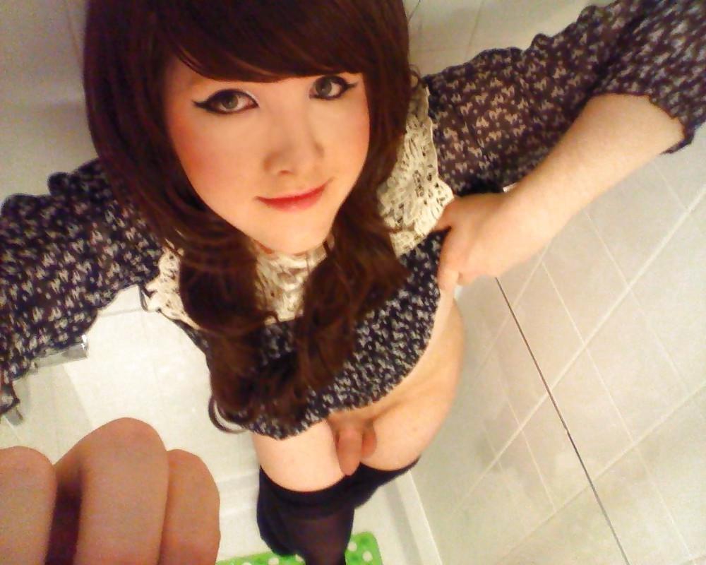 25P More Tgirl Gf's