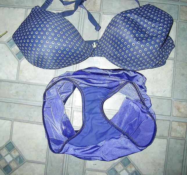 25P Sexy BH mit großen Titten