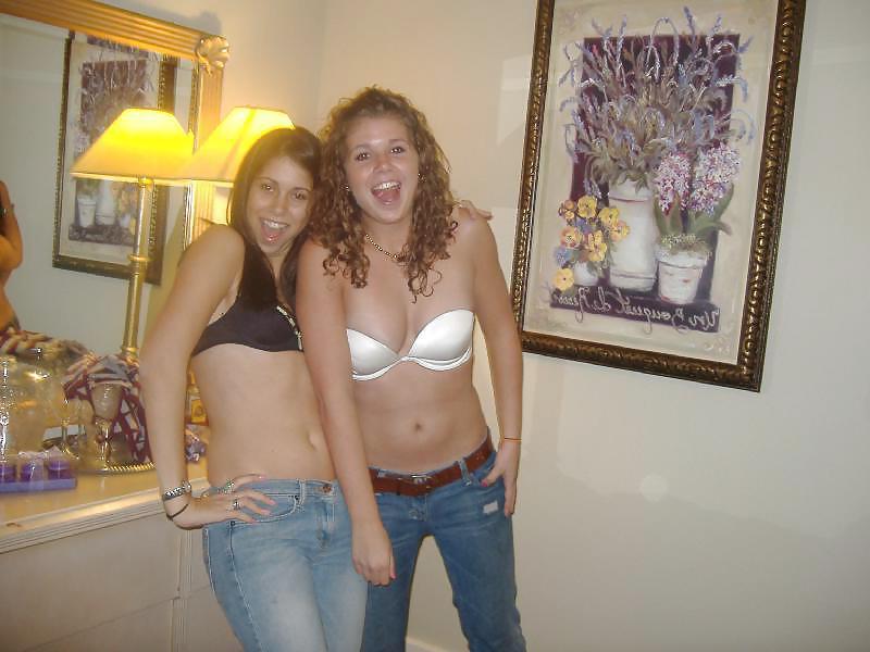 25P Bra Babes 123