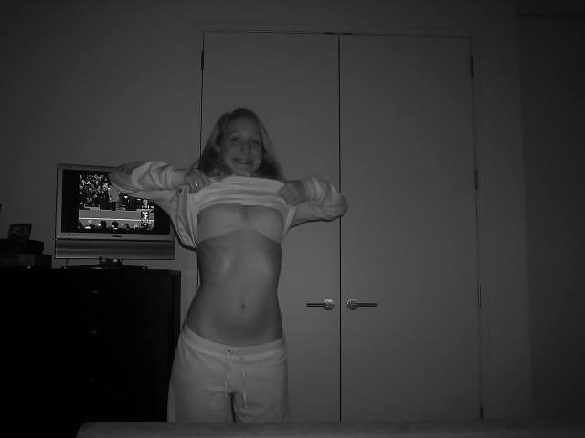 25P Bra Babes 123