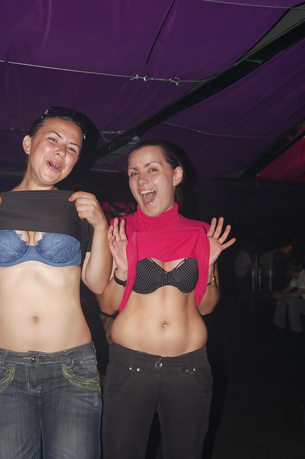 25P Bra Babes 123