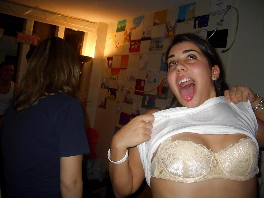 25P Bra Babes 123