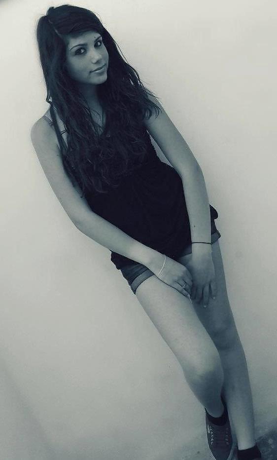 10P Veronica - Pretty High-School Babe 