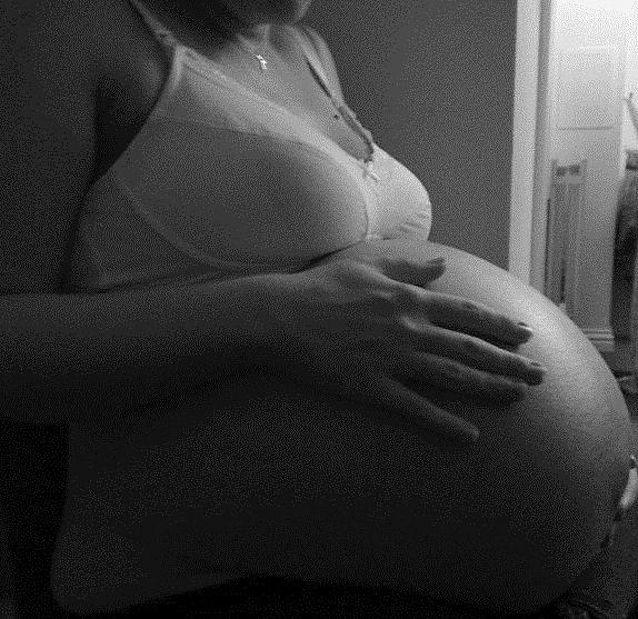 25P Big pregnant bellies