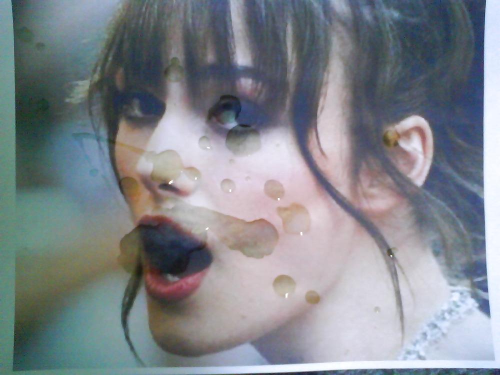 15P Cum on celeb 2