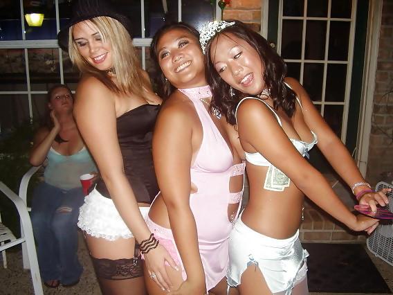 25P Bra Babes 90