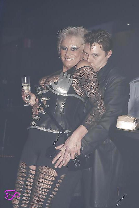 25P SEXy KINKY CHEATING MATURE MILF COUGARS HAVE FUN 