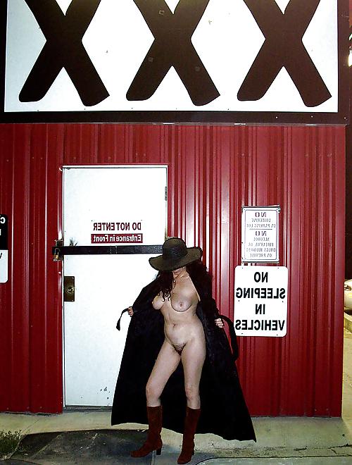 25P Cumslut wives at adult theaters