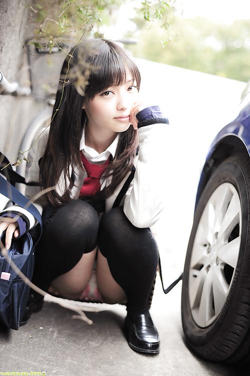 19P Japanese pleats, panties and upskirts
