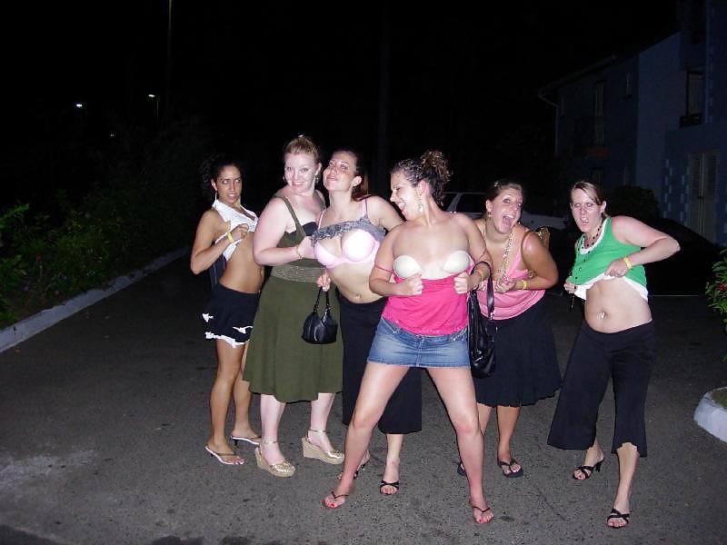25P Bra Babes 60