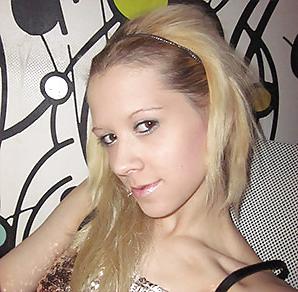 5P Gina Teen Pussy Fotze Muschi Geil Sexy