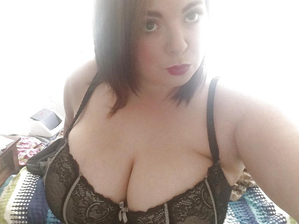 25P Pretty slut with big tits