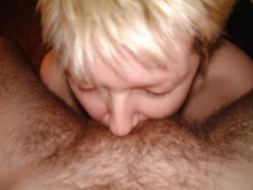 25P Nice blonde girlfriend gets it