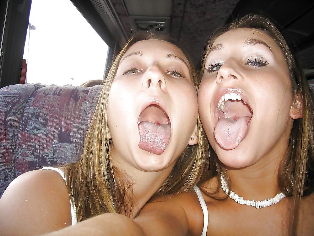 23P Open mouth teen for facial