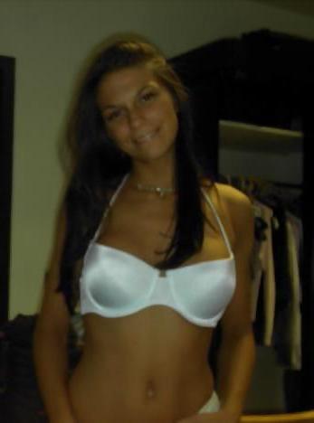 25P Bra Babes 71