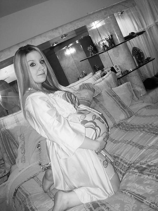 25P Sexy pregnant 2