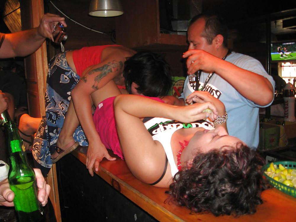 11P Bar girl