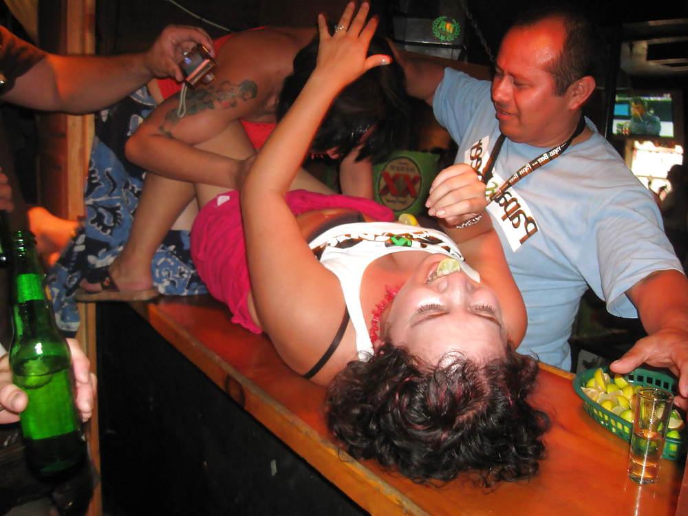 11P Bar girl