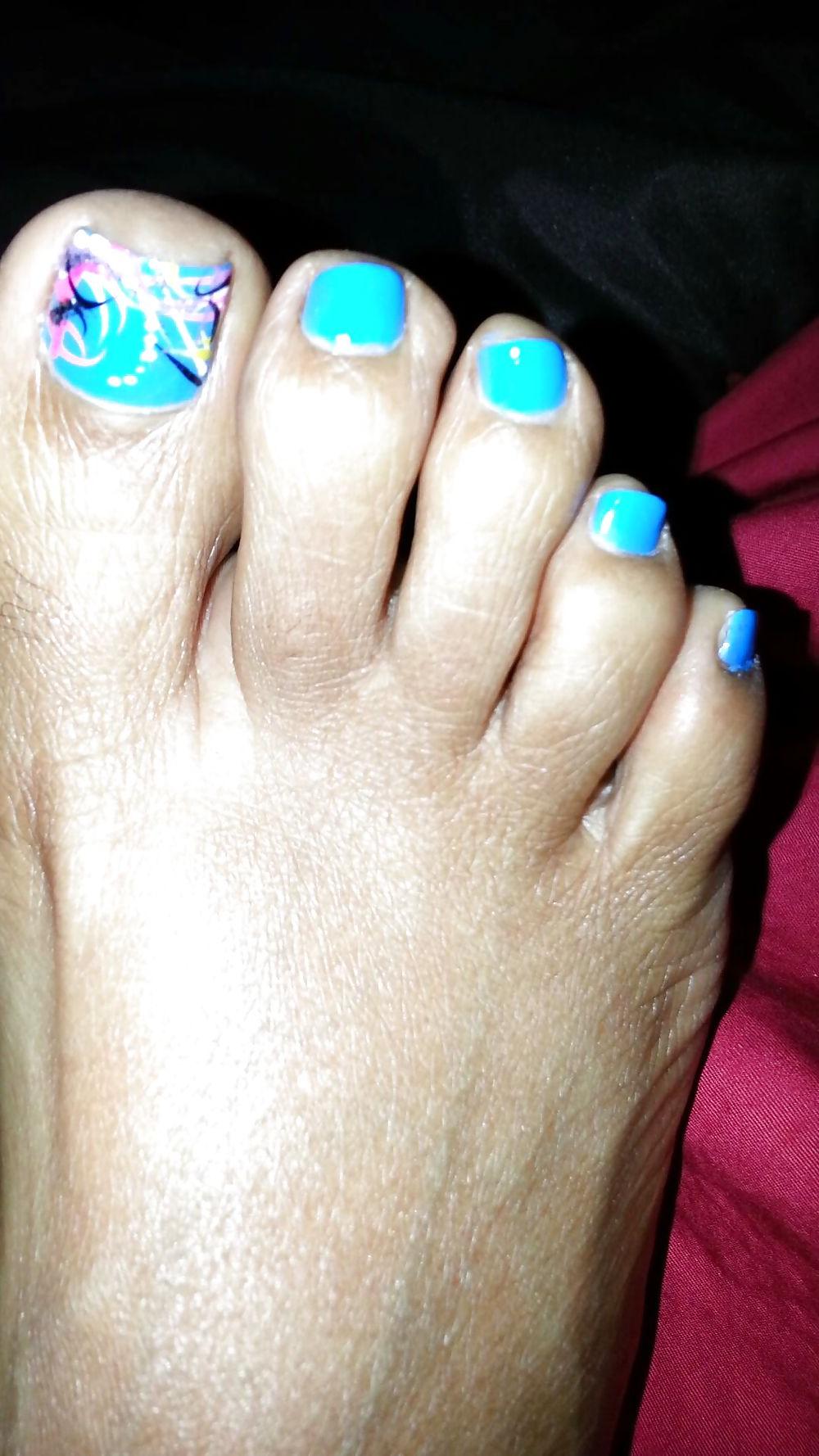 10P Feet and pretty toes