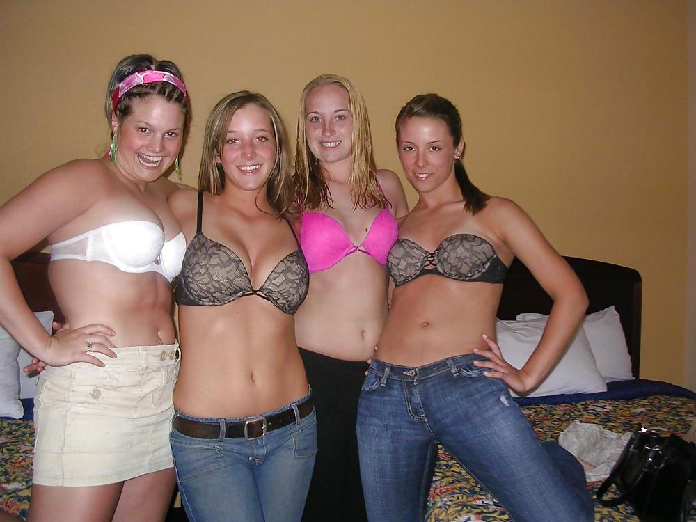25P Bra Babes 108