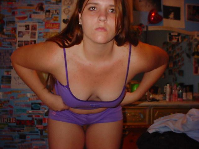 25P Bra Babes 108