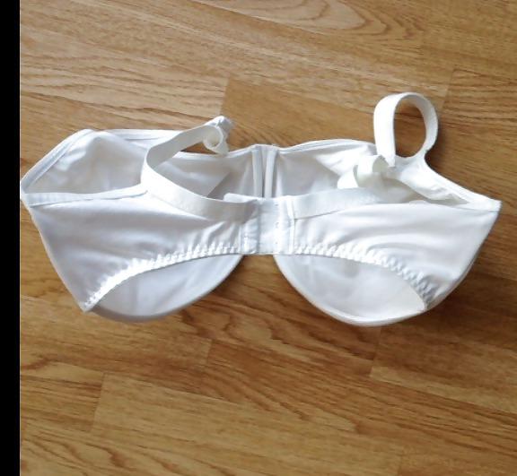 24P Bra shot
