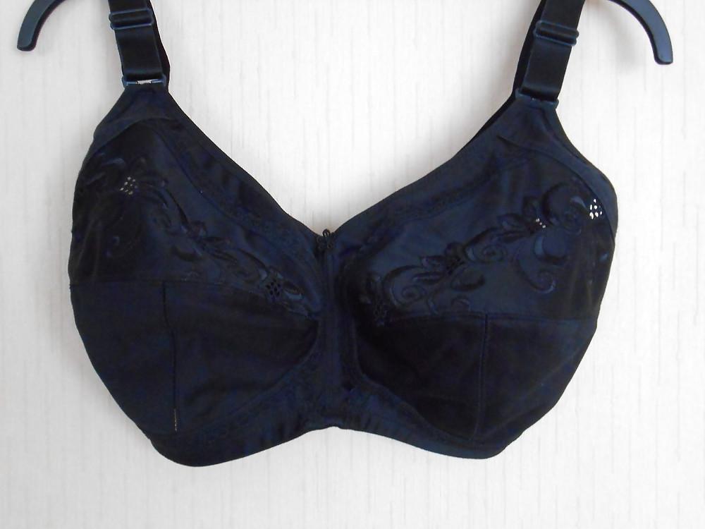 24P Bra shot