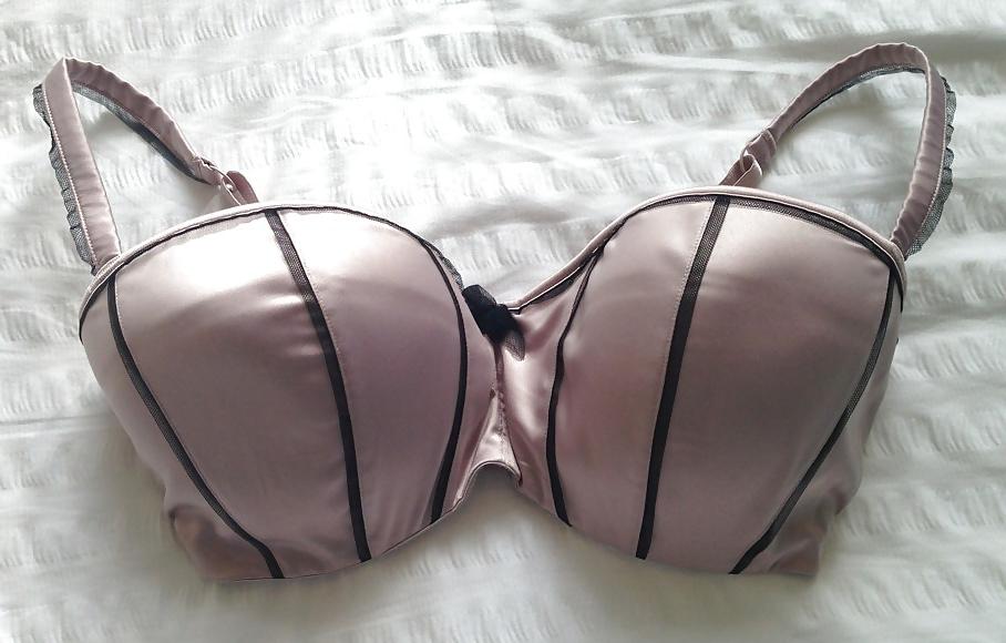 24P Bra shot