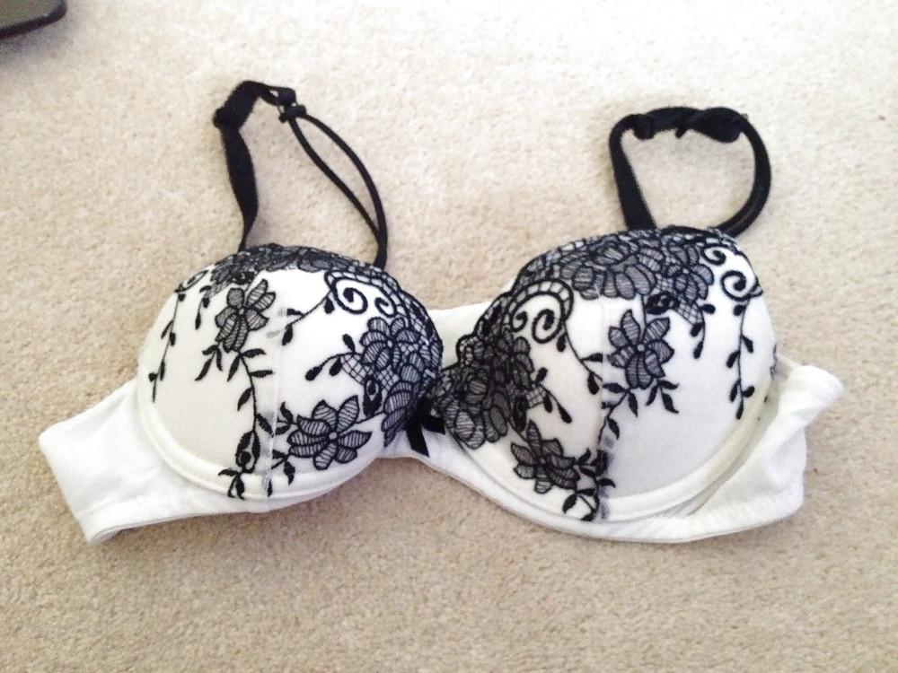 24P Bra shot