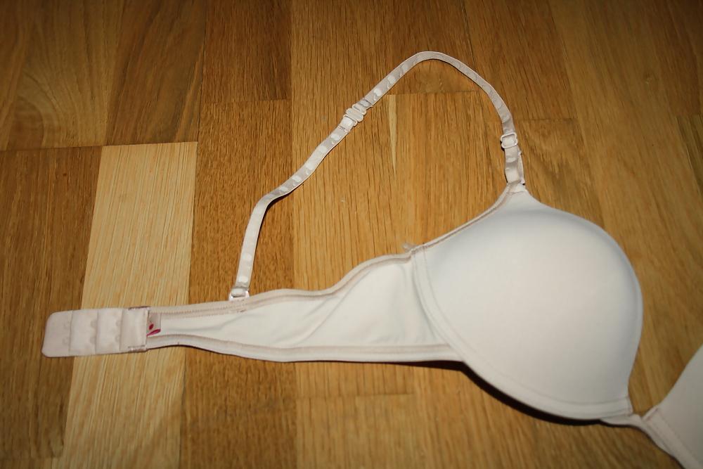 13P New 34B Bra from my Mom