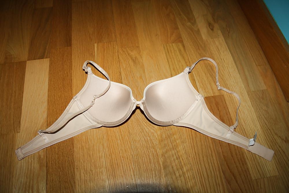 13P New 34B Bra from my Mom