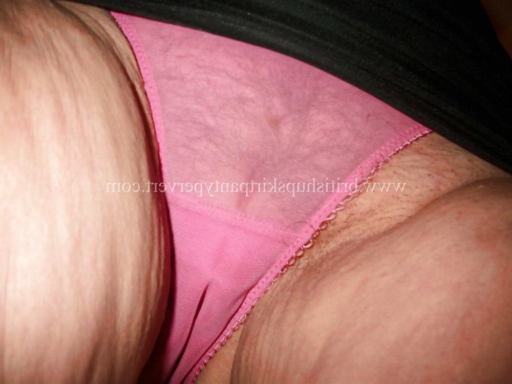 13P Just a few from my latest model, 55yr old Essex milf Cindy!