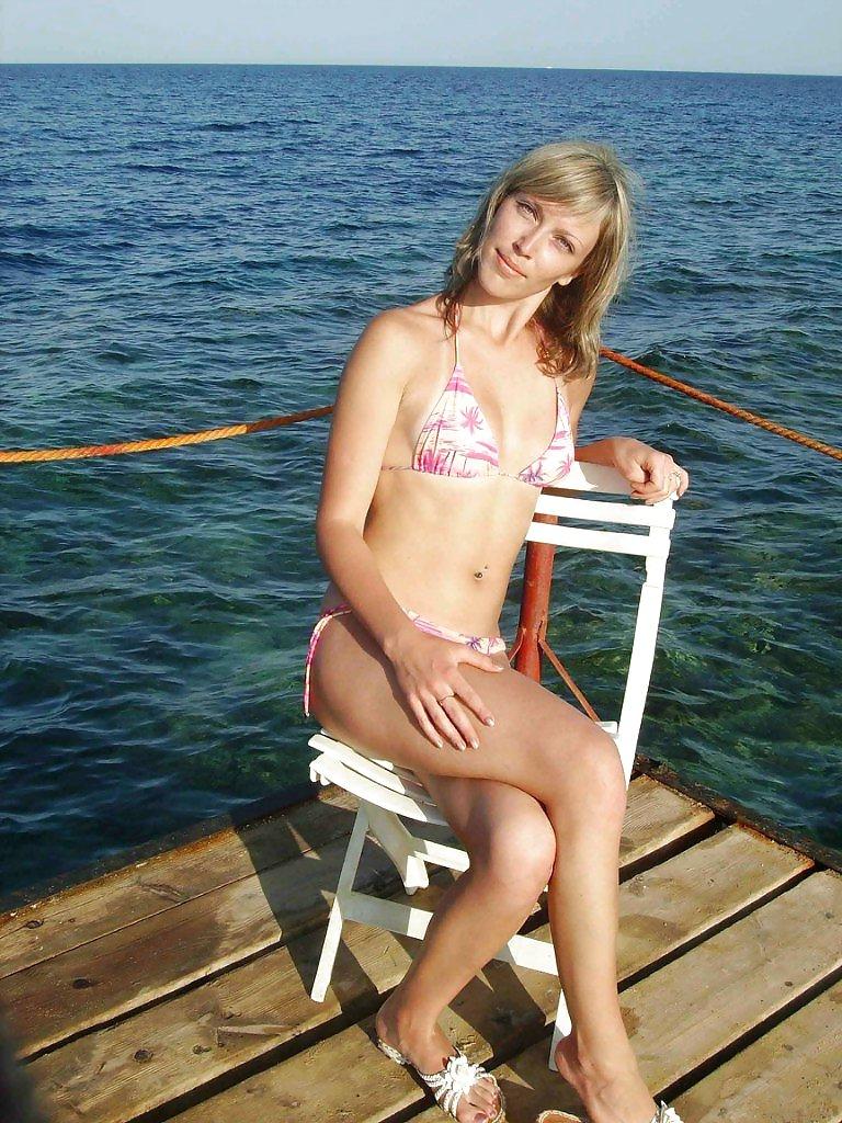 10P Sasha big pussy lips..!