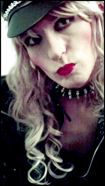 23P Slutty tease Sandy