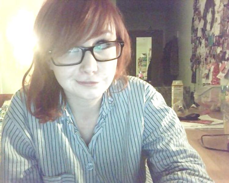 25P Pretty Amateur RedHead Lauren 2