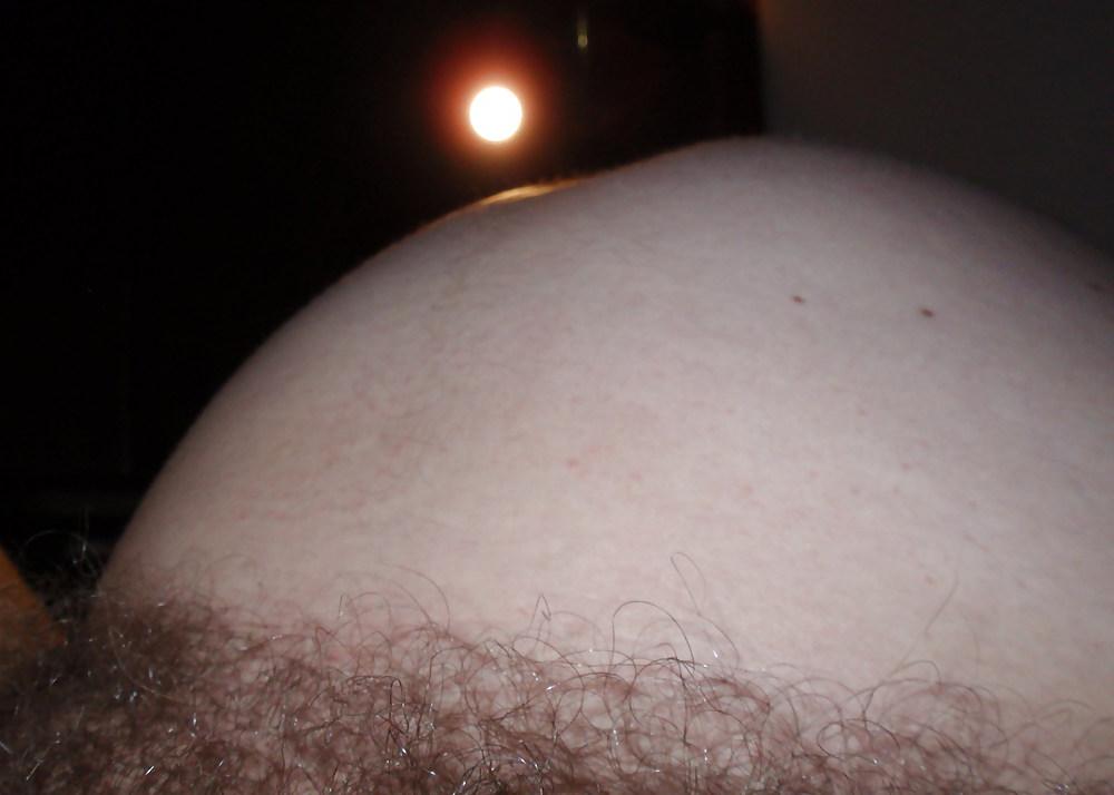 23P Me 8 months pregnant