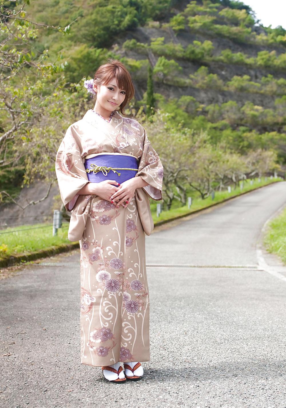 25P Kimono Japanese Teen Kirara Asuka