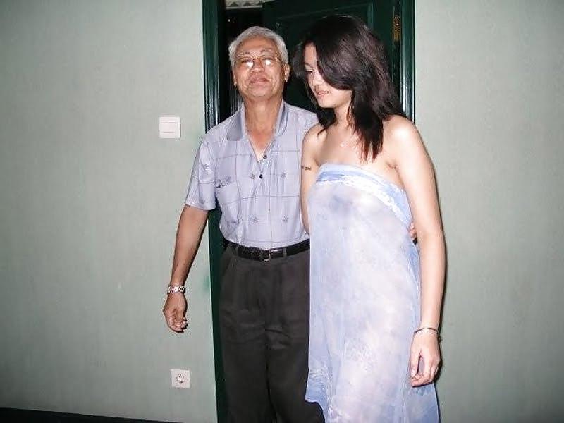 17P Too much exitments in a bar for a older guy