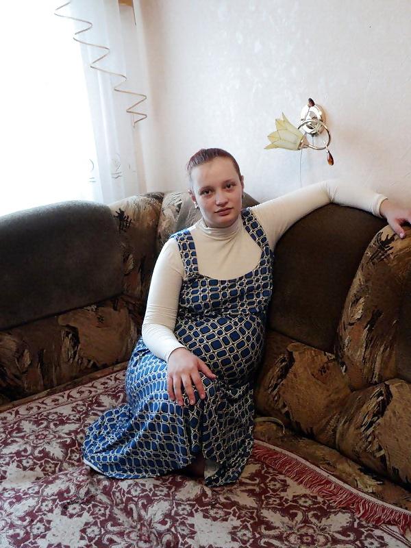 12P Pregnant Russian beauty!