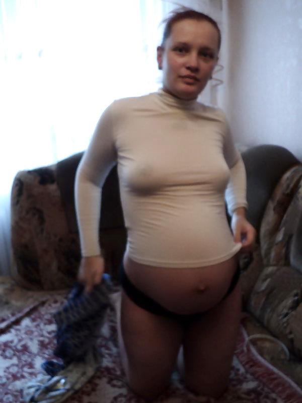 12P Pregnant Russian beauty!