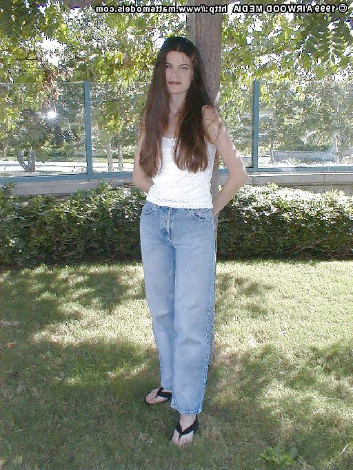 14P Hot MILF Walking in the Park Comes back to my Apartment